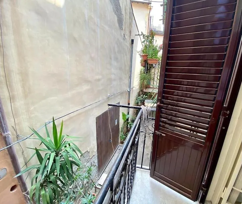 Appartamento Santa Cecilia House Centro Palermo-350 Mt Stazione Palermo