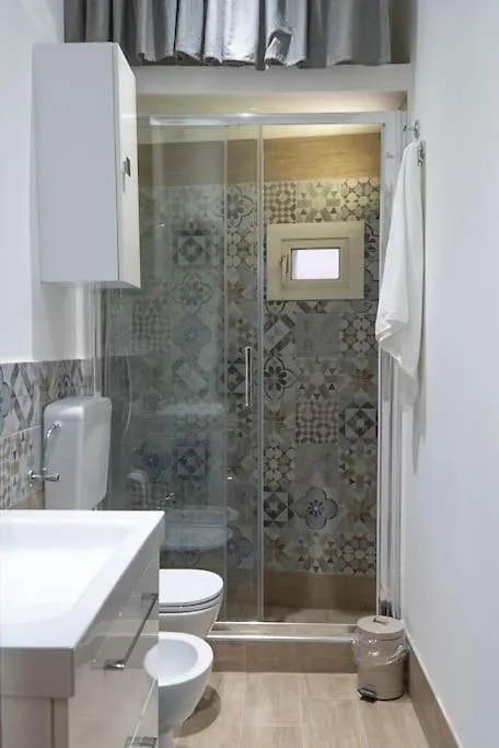 Santa Cecilia House Centro Palermo-350 Mt Stazione 아파트 0*, 팔레르모